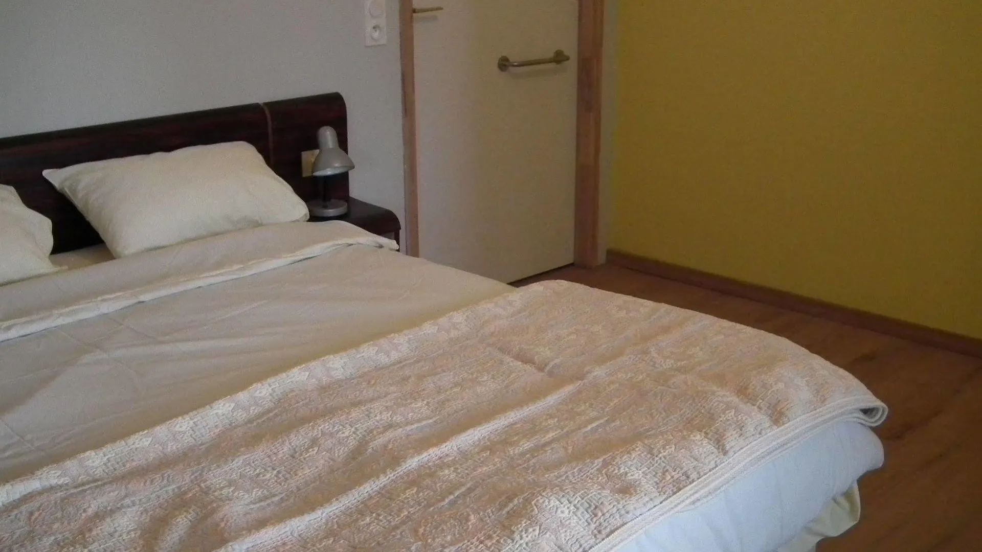 Friendly Auberge Hostel Colomiers 3*,  France